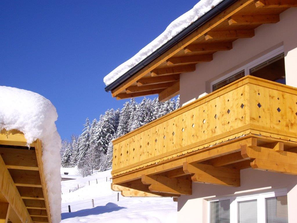 Het balkon van het appartement